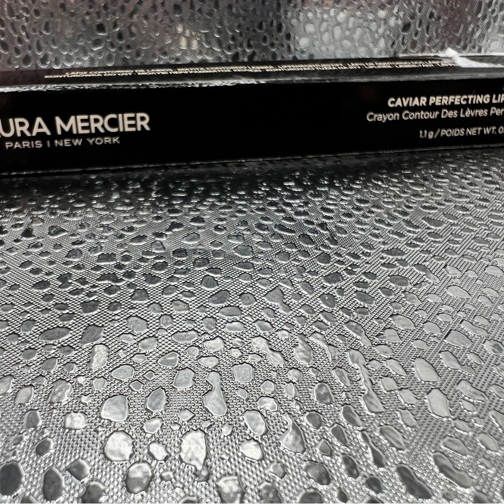 🔴Laura Mercier Lip Liner in Elegant Blush